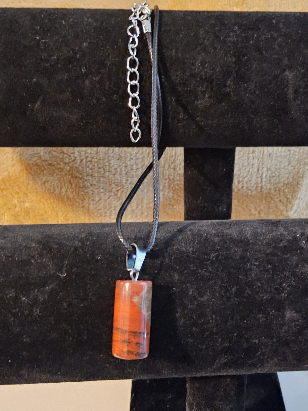 ✨ Beautiful Natural Red Stone Pendant Necklace ✨
